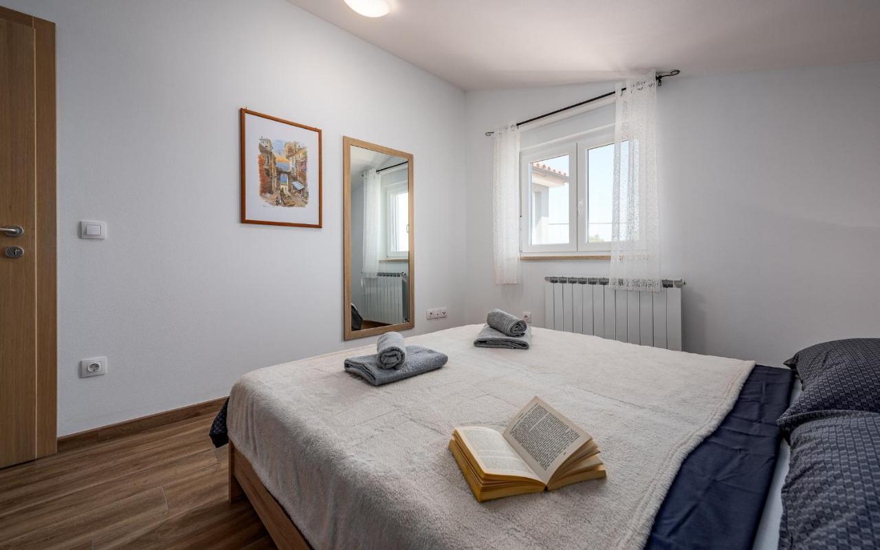 Apartments Nelle Pula Zewnętrze zdjęcie