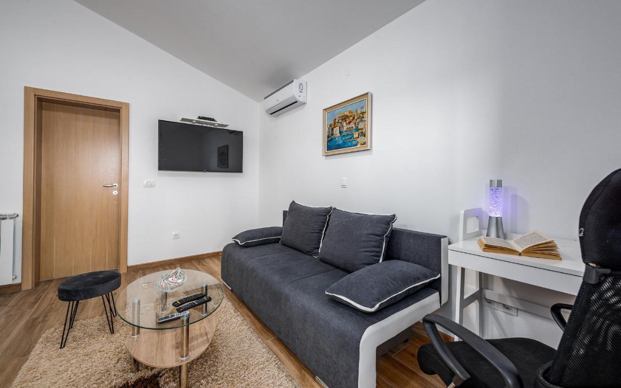 Apartments Nelle Pula Zewnętrze zdjęcie